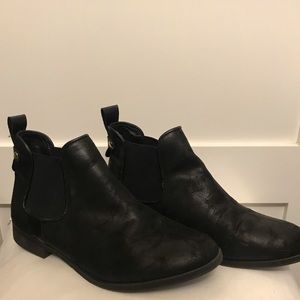 Mossimo Black Boots